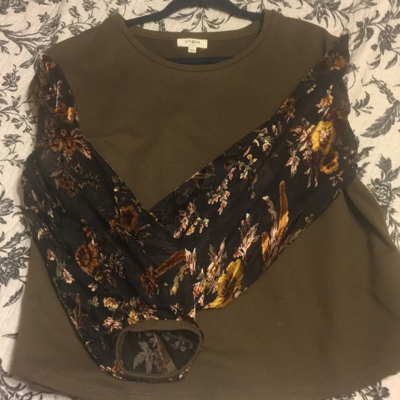 Umgee shirt size L - Picture 1 of 3